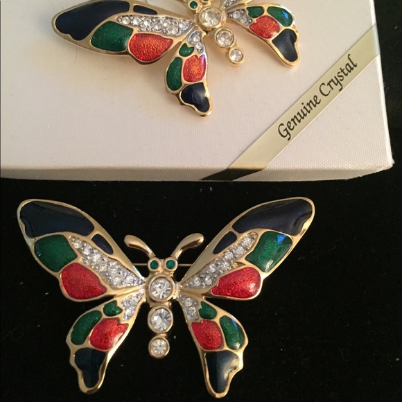 Colorful butterfly pins with crystals - Picture 1 of 2